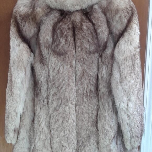 Genuine Mink Coat from Hudson's Bay Company - Picture 8 of 10